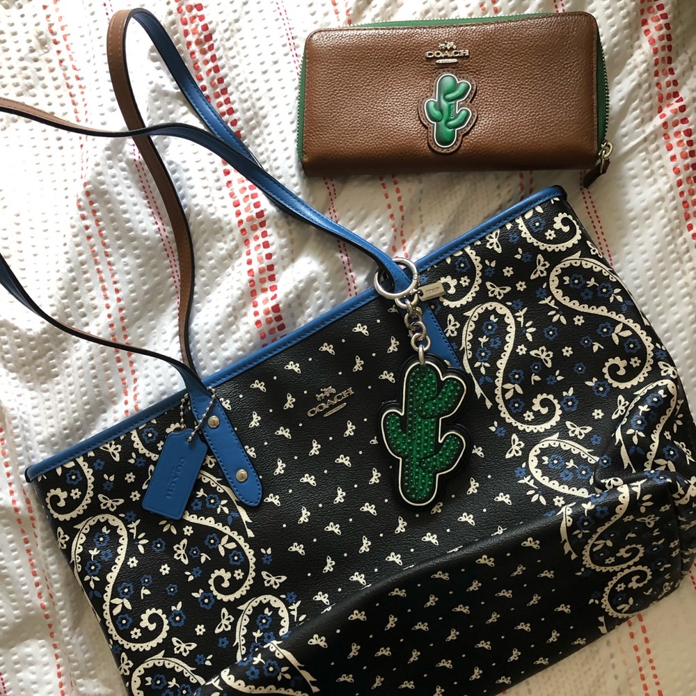 Keychain & Cactus Wallet SET